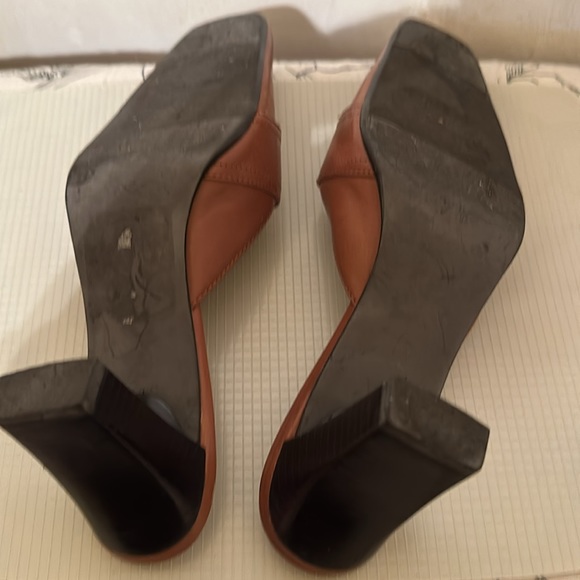 Shoes - Picture 6 of 6